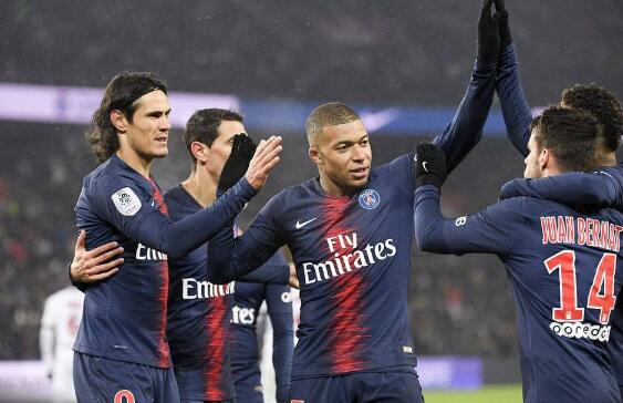  巴黎人竞逐法甲桂冠，诸强争霸格局愈发扑朔迷离