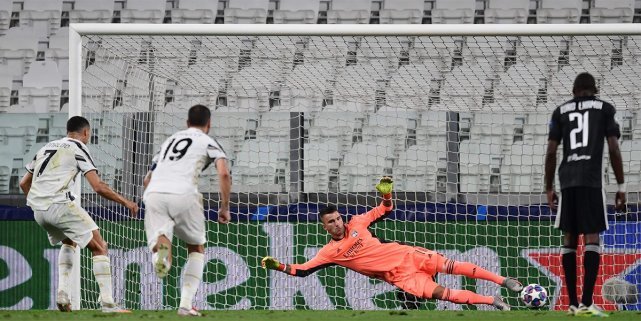  尼姆全场压迫式打法，法甲高强度对抗展现斗志